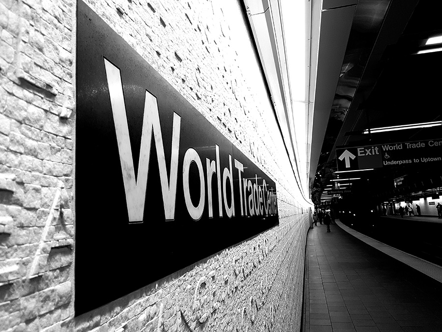 Andén de la estación del World Trade Center en blanco y negro - Foto de Andrea Hoare Madrid