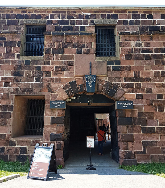 Castle Williams en Governors Island - Puerta de acceso al patio interior. Foto de Andrea Hoare Madrid