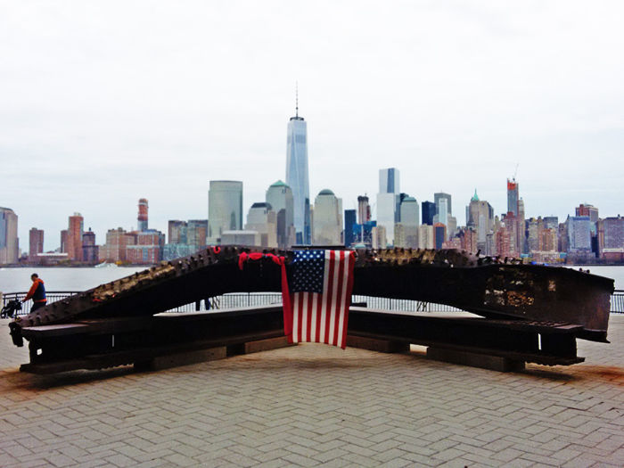Jersey City 9-11 Memorial en el Parque J. Owen Grundy - Foto de Andrea Hoare Madrid
