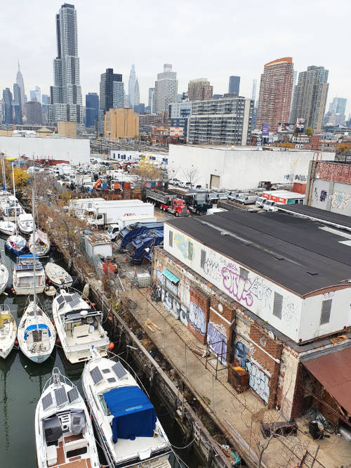 Canal Newtown Creek visto desde el Puente Pulaski. Foto de Andrea Hoare Madrid